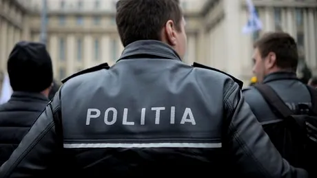 O fetita de opt ani a fost luata de politisti de acasa! Scene ireale in Romania VIDEO