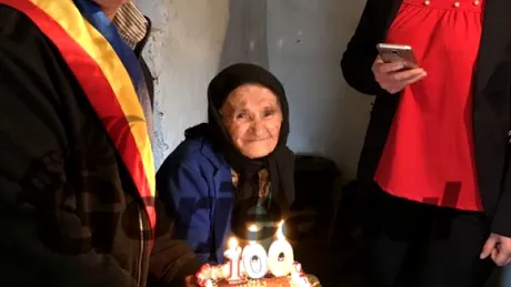 Batrana de 100 de ani care nu a fost niciodata internata in spital! Secretul longevitatii: cum a reusit sa fie sanatoasa tun pana la aceasta varsta