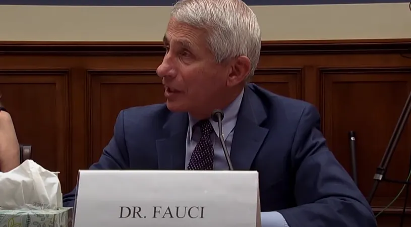 Dr. Fauci: ”Aproape sigur vom avea nevoie de o a treia doză de vaccin”