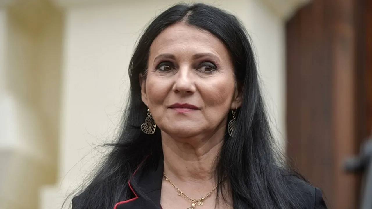 Sorina Pintea, reținută de DNA! Ambulanța a ajuns de urgență la detenție 