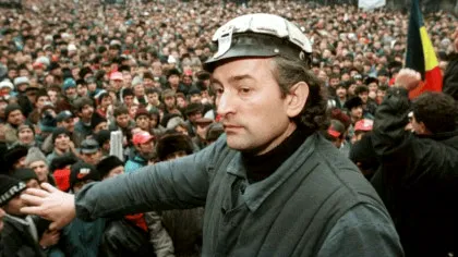 Mineriada estivală a lui Miron Cozma a provocat râsul.  Fostul „luceafăr al huilei” s-a dat în stambă de Ziua Marinei din cauza lui Băsescu