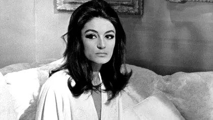 Anouk Aimée, steaua cinematografiei franceze s-a stins. Patru căsătorii pasionale și vorbele lui Fellini i-au marcat viața