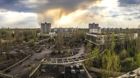 Acesta este singurul copil nascut la Cernobil dupa infioratoarea explozie din 1986. Cum arata dupa ce a fost hranit cu lapte iradiat