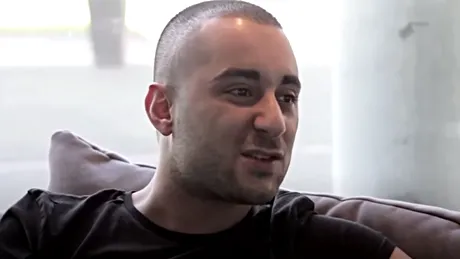 Un DJ celebru a fost înjunghiat de propriul tată! Se află în spital, în stare critică