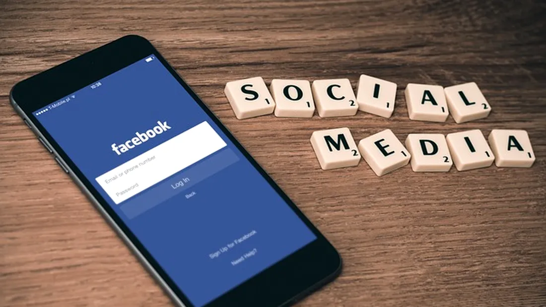 Dependența de Social Media: Cum ne poate afecta viața fără să ne dăm seama