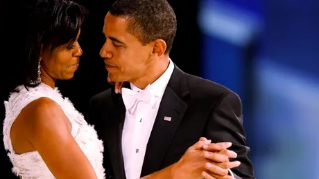 Michelle si Barack Obama au aniversat 25 de ani de casnicie! Surpriza fostului presedinte american a facut-o pe sotia lui sa planga. Ce i-a transmis VIDEO