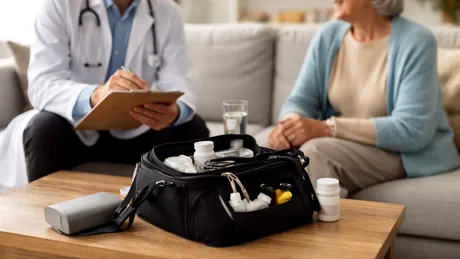 Consultații medicale la domiciliu, decontate de stat: cine poate beneficia și ce prevede noua lege