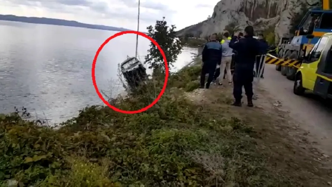 Mister total in cazul masinii care a plonjat in Dunare! Cadavrele a 4 dintre pasageri sunt de negasit, iar seful operatiunii dezvaluie detalii cumplite