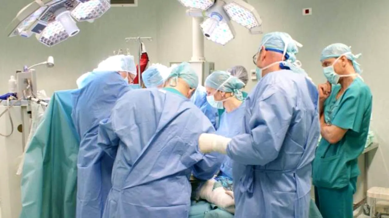 Stefan a murit in spital 