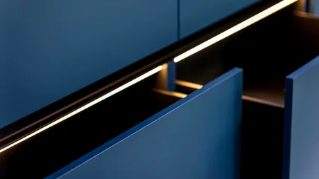 (P) Bandă LED: soluția ideală pentru iluminatul decorativ și eficient energetic