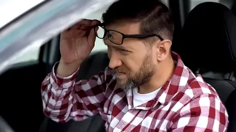 Lege nouă pentru șoferii cu ochelari. Controale rutiere intensificate și riscul de a fi tras pe dreapta