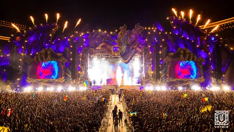 Cel mai asteptat festival al anului: Untold a inceput in forta! Cum s-a desfasurat prima noapte de distractie la Cluj