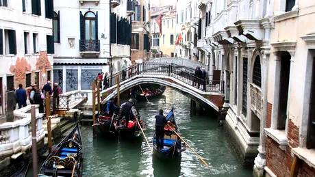Taxa de turist in Venetia a crescut. Cati bani platesti pentru o zi de vizita