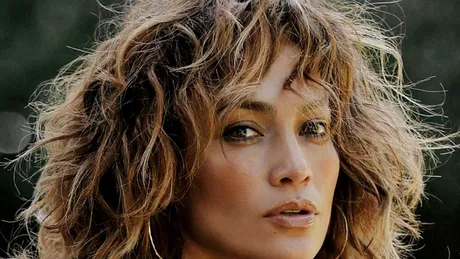 Are sau nu Jennifer Lopez operații estetice? Fanii sunt uimiți cum arată la 51 de ani