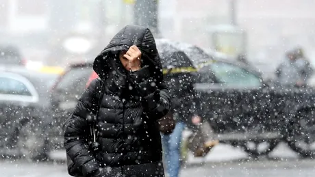 O nouă atenţionare de vreme rea: 17 județe intră sub cod galben de viscol și zăpadă