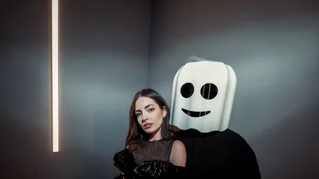 Fantomel și Kate Linn deschid show-ul lui Ricky Martin cu unul dintre cele mai spectaculoase momente produse vreodată în România