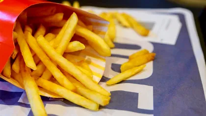 Cum să faci cartofi prăjiți ca la McDonald’s? Ingredientul secret pe care puțini îl bănuiesc