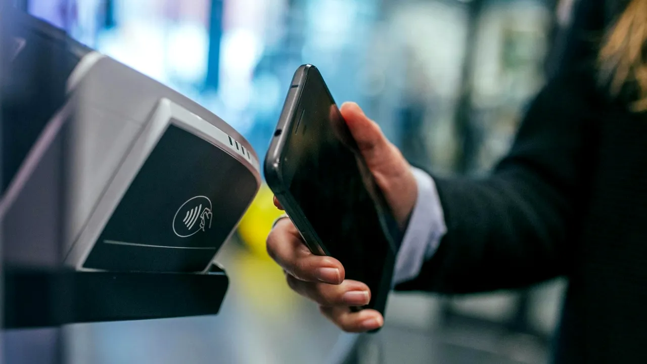 Plățile digitale în România preconizate să atingă suma de 37 miliarde Euro 