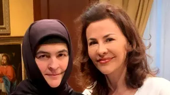 Sora Adinei Alberts a renunțat la o carieră promițătoare și s-a călugărit. Dezvăluirile emoționante făcute de medic
