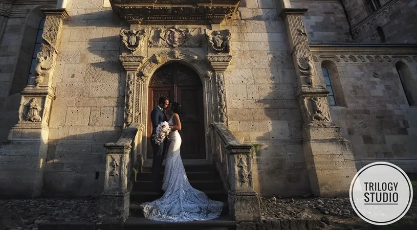 Nunta in showbiz! Fostii concurenti de la Insula Iubirii s-au casatorit! Au spus DA in fata altarului