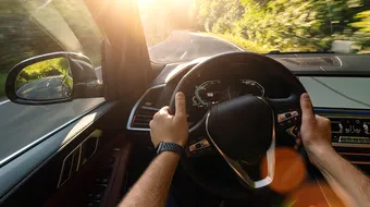 (P) Cum să închiriezi o mașină fără să te trezești cu surprize