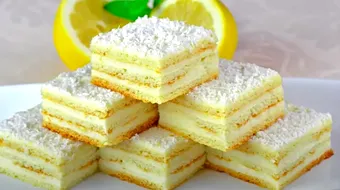 Albă ca Zăpada, rețeta bunicii. Prăjitura care nu trebuie să lipsească de pe masa de Revelion