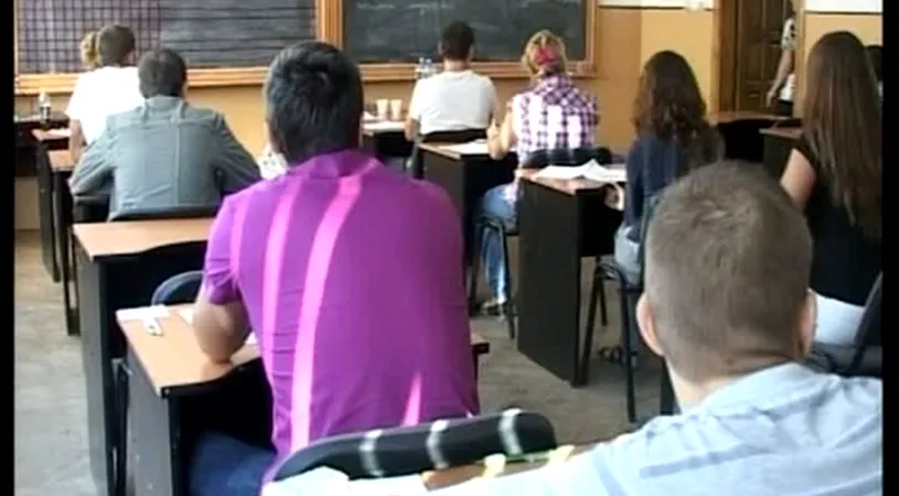 Profa de Romana din Timisoara, acuzata ca are o relatie cu elevul de 16 ani! Mesajele compromitatoare pe care i le trimitea minorului au fost gasite de mama acestuia