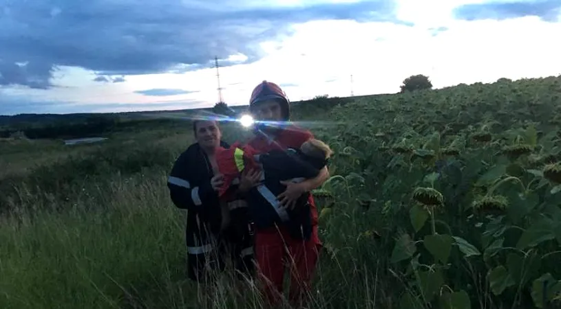 Pompierul care a salvat un copil luat de viitura, in timpul liber, a fost premiat