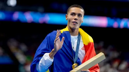 David Popovici a câștigat o mică avere la Singapore. Câți bani i-a adus medalia de aur de la 200 de metri liber