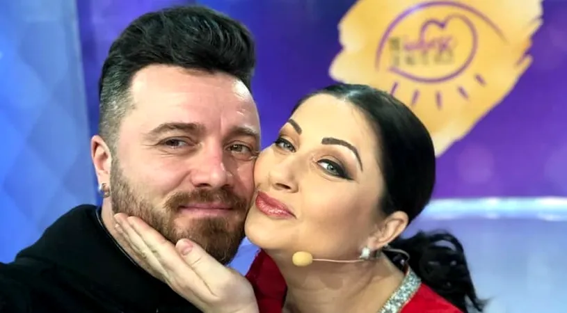 Prima imagine cu fetita Gabrielei Cristea. Tavi Clonda nu a mai avut rabdare si a postat poza