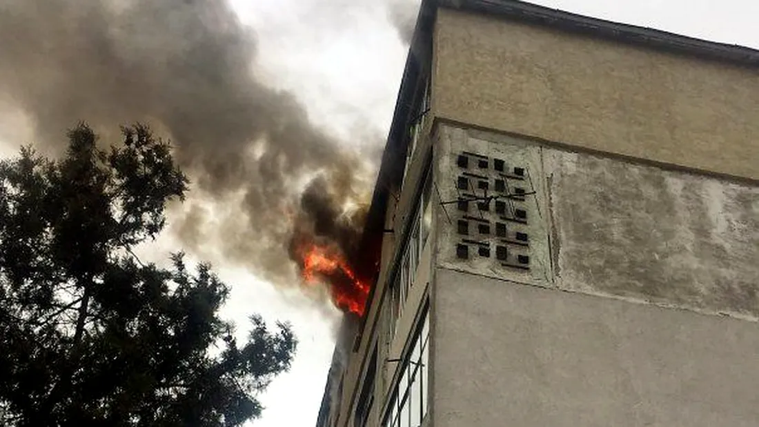 Tragedie in Oradea! un tanar a dat foc apartamentului sau dupa care s-a aruncat pe geam