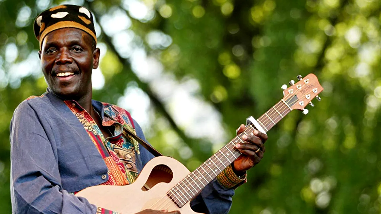 Oliver Mtukudzi a murit de inima la 66 de ani (1) 