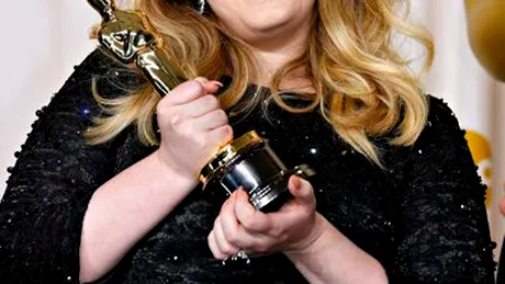 Adele şi-a şocat fanii! A slăbit 20 de kilograme şi arată mai bine ca niciodată!