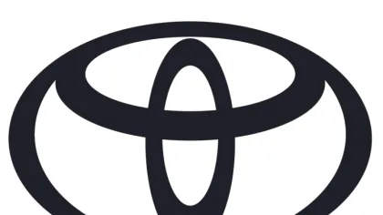 Un bărbat a cumpărat o Toyota RAV4 nouă. După 2 ani a primit un mesaj ciudat de la reprezentață