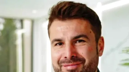 Adrian Mutu îl inițiază pe Tiago la Florența. El a stat cinci ani acolo