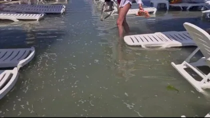 Stațiunea din România DISTRUSĂ de ape! Marea a inundat zona de plajă, astăzi 😲