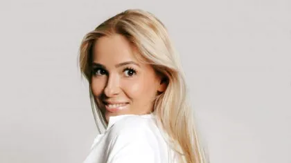 Elena Viscu se căsătorește din nou?! Fosta soție a lui CRBL, moment emoționant la o nuntă! | VIDEO