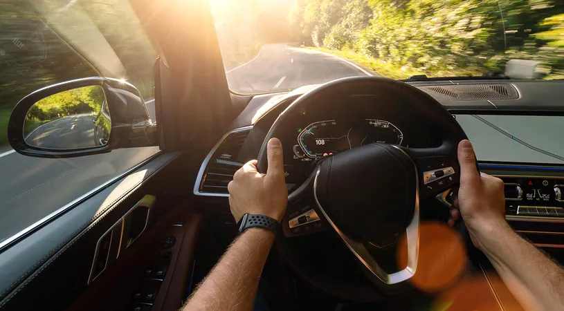 (P) Cum să închiriezi o mașină fără să te trezești cu surprize