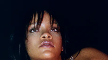 Rihanna donează 5 milioane de dolari în lupta cu noul coronavirus!