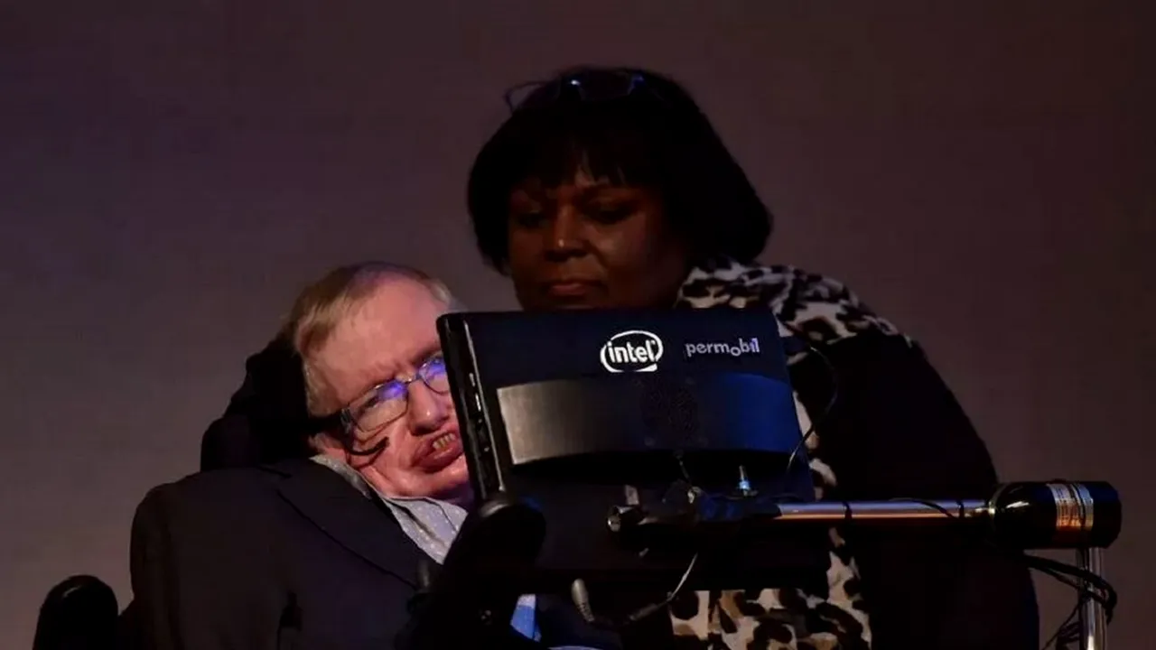 Asistenta care l-a ingrijit pe Stephen Hawking ar putea ajunge la inchisoare (1) 