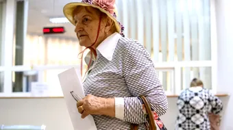 Avertisment pentru pensionarii care locuiesc la bloc. Obligația lunară pe care nu trebuie să o ignore