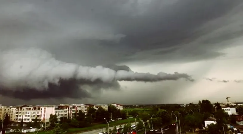 ANM, avertizare de ULTIMA ORA! Cod portocaliu si cod galben de averse si grindina