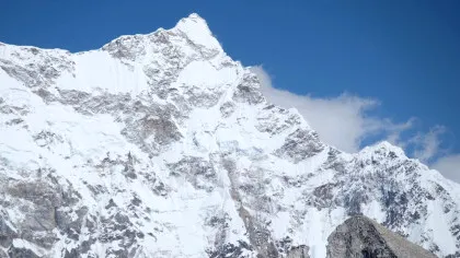 Everestul a fost curățat. Câte din cele 200 de cadavre au fost recuperate
