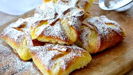 Cum să prepari cele mai gustoase poale în brâu. Ce trebuie să adaugi în aluat ca să iasă pufoase