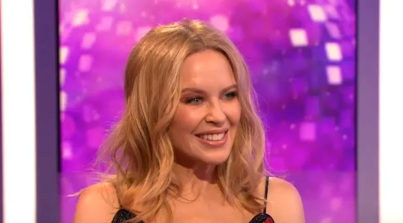 Secretul artistei Kylie Minogue pentru un ten perfect. Ce truc folosește pentru a nu avea riduri la 52 de ani