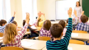 Când începe școala în 2026. Calendarul complet al anului școlar 2026-2027 și toate vacanțele