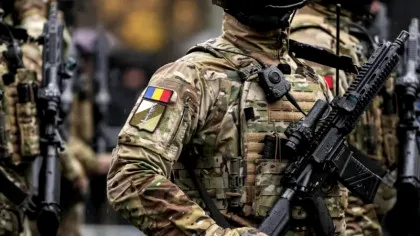 Ministrul USR al Apărării și-a prezentat strategia despre armata obligatorie a tinerilor