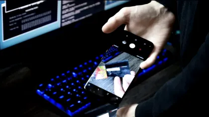 Avertismentul FBI pentru posesorii de telefoane Android și iPhone. „Ștergeți-le acum!”