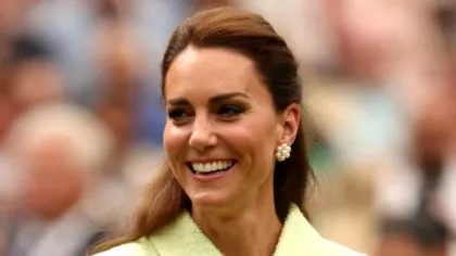 Kate Middleton și-a pus inele noi, ca să transmită un mesaj. A fost remarcată imediat
