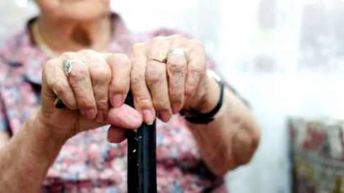 Batrana de 96 de ani a mers PRIMA DATA in viata ei la medic. Ce boala au descoperit ca are dupa ce i-a murit fiul
